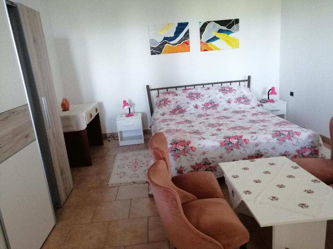 Murva Koper Extérieur photo
